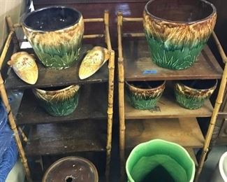 COLLECTION OF POTTERY