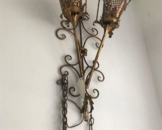 RARE ITALIAN LONG SCONCE IN GOLD GILT WITH LATTICE CAGE , ASK TO SEE IN THE COACH HOUSE