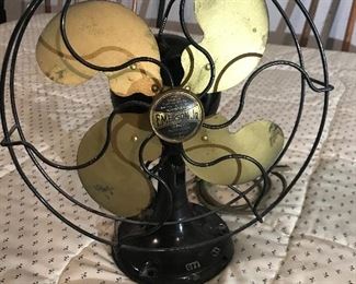 Vintage in working order Emerson fan