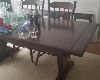 solid dark wood dining room table with 2 chairs $50