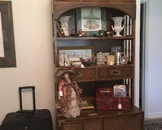 Campaigner shelf with under storage