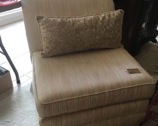 Armless upholstered chair 