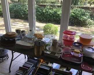 Kitchenware, cookbooks