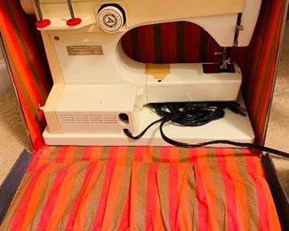 Husqvarna, Viking Vintage Sewing Machine