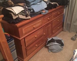 Gorgeous solid oak dresser, comes with large mirror (not pictured). Various jeans, shirts, etc.