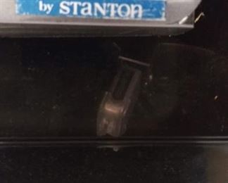 Technics SL-QD33 Direct Drive Automatic Turntable with Stanton cartridge