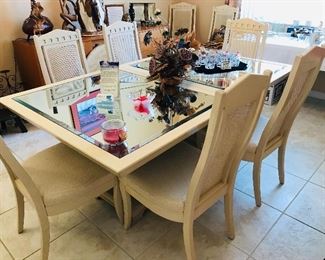 MIRRORED GLASS DINING ROOM TABLE W/ 2 LEAVES & 8 CHAIRS