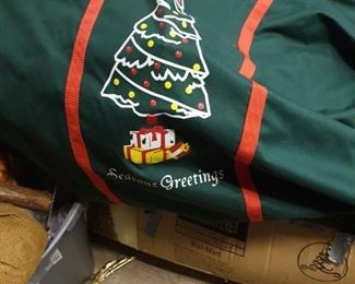 Large christmas tree with it own protective bag