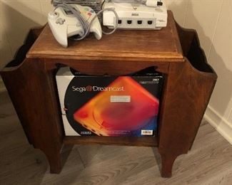 Sega Dreamcast with box and 2 controllers