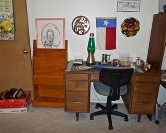 Desk, Slanting Display Shelf