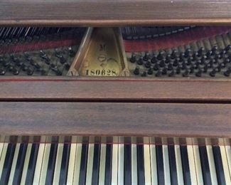 Steinway and Sons Grand Piano, Model M Serial Number 180628 (1917), "Patent Grand Construction Oct 3 1899". Recently Tuned and Cleaned with Paperwork.