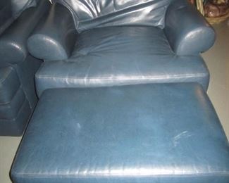 PAIR OF LEATHER CHAIRS AND OTTOMAN BY SHERRILL