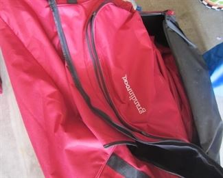 STORAGE BAGS AND DIVIDERS FROM GRANDINROAD