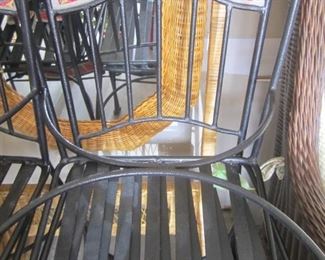 BAR STOOLS FOR TABLE