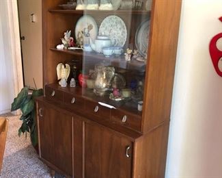 MID CENTURY STYLE HUTCH W/ MATCHING SIDE BOARD