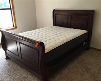 Thomasville queen side bed - mattress not included