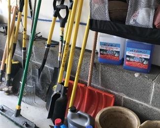 GARDEN TOOLS