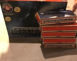 LIONEL THE POLAR EXPRESS KIT AND ADDITIONAL CARS