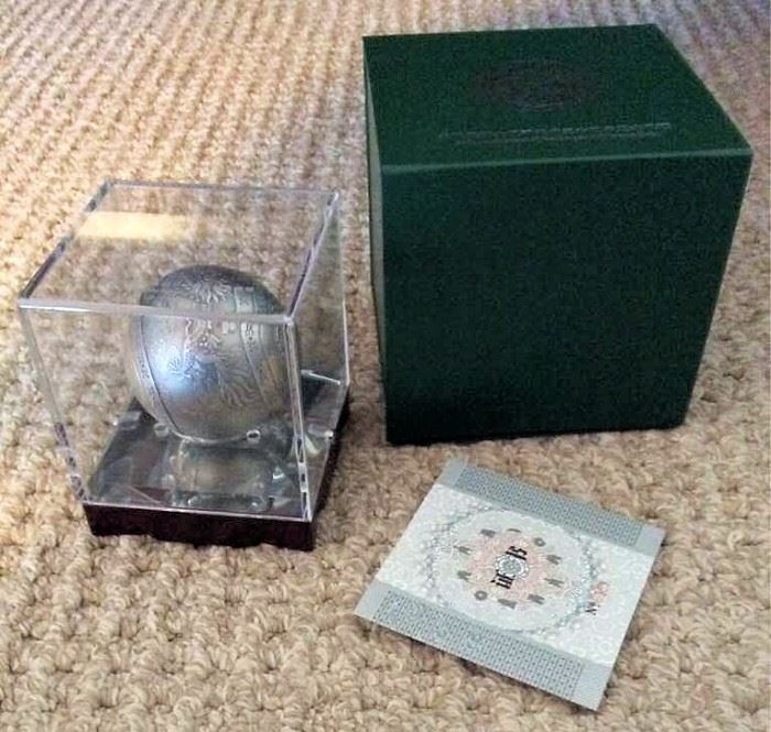 KFC001 Commemorative Silver Dragon & Phoenix Ball