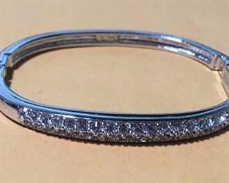 KFC095 Swarovski Crystal Bangle Bracelet