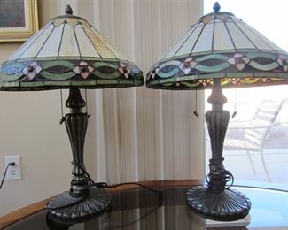 Matching lamps