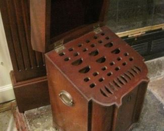 Vintage Knife/Silverware Box.