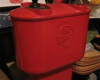 Double Golf Ball Washer.