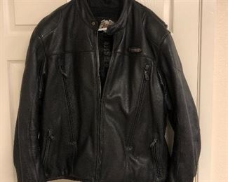 Harley Davidson 
Men’s FXRG Leather Jacket 
Chest: 50-53 
Size: XX-Large 