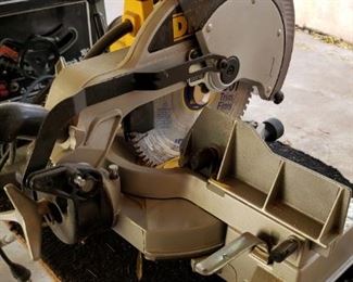 DeWalt Table Saw