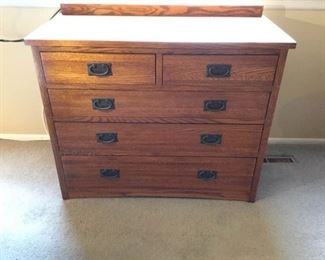 Oak Dresser https://ctbids.com/#!/description/share/239568