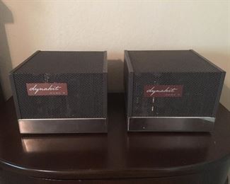 Audiophile owned Dynaco Dynakit Mk III monoblock tube amplifiers.  Modified with Curcio Audio driver boards and power supply kit.  Amps now run in triode mode and put out 30 watts of tube power.   They are flawless.   Brand new Sovtek matched output tubes.  Will audition on my Klipsch Cornwalls for a serious buyer.  Priced at $1300/pair. 