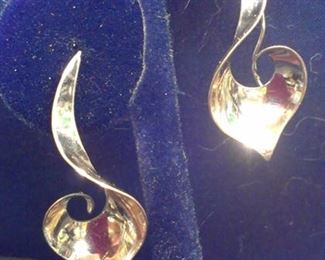 14 kt y gold 1 3/4" length earrings designed by Rebecca Meyers original owner of Custom Jewelers