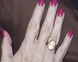 antique 10kt gold cameo ring