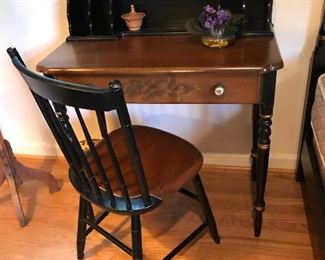 Hitchcock ladies writing desk with chair