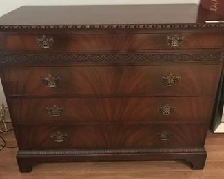 Biedermeier chest of drawers