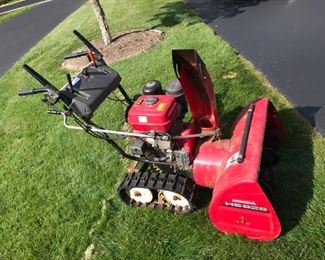 Honda HS928 Snow Blower May be sold before sale