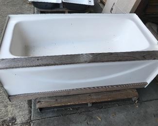 Acrylic white bathtub