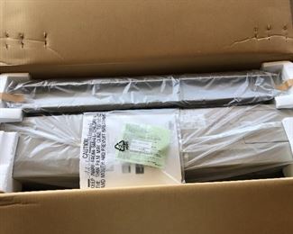 Rinnai Natural Gas heater RHFE-1004FA 10,500-38,400 BTU