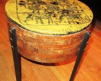 Deppman 2nd end table ethnic