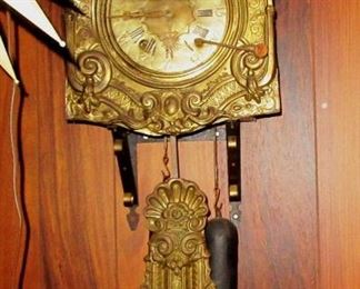 Deppman metal clock