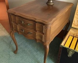                           1 OF 2 CHERRY END TABLES                