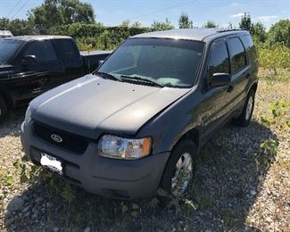 2004 Escape