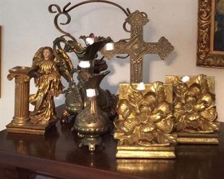 Decorative accessories
