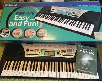 Yamaha PSR-170 Keyboard