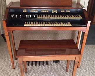 Hammond Organ