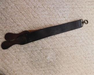 Cattaraugus Razor Strop