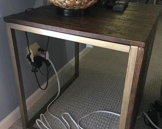 Nesting table