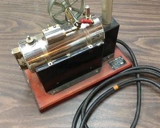 Vintage working steam engine (with steam whistle) by Jensen Manufacturing Co