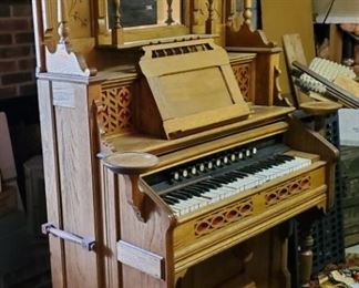 Atq Oak Organ J B Thiery