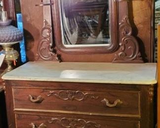 Atq Victorian Burled Walnut Chest